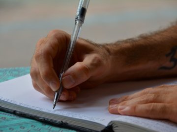 羅湖代辦香港公司注冊的便利與全流程服務(wù)體驗