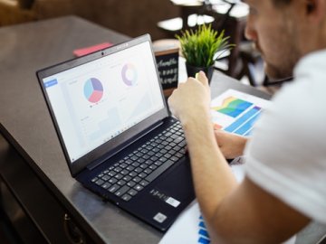 如何查找美國德州公司的法人信息？詳細指南在此